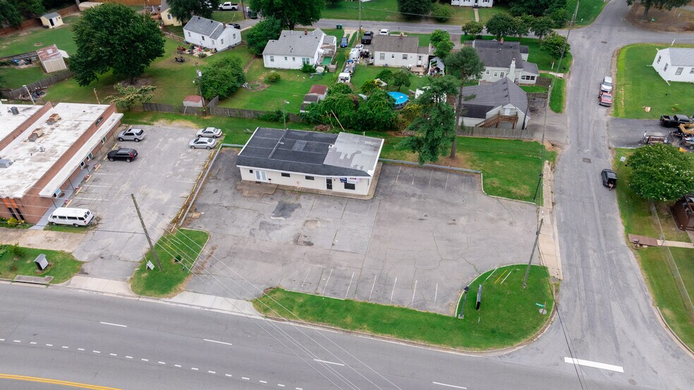 More Photos Of 2311 Hungary Rd, Richmond Freestanding For Sale