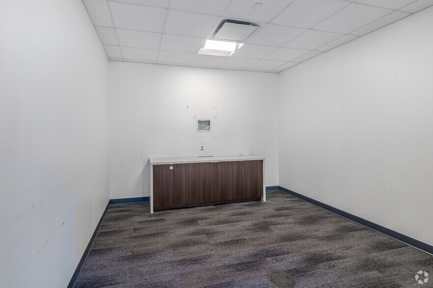 Photo of 8th Floor Ste 801