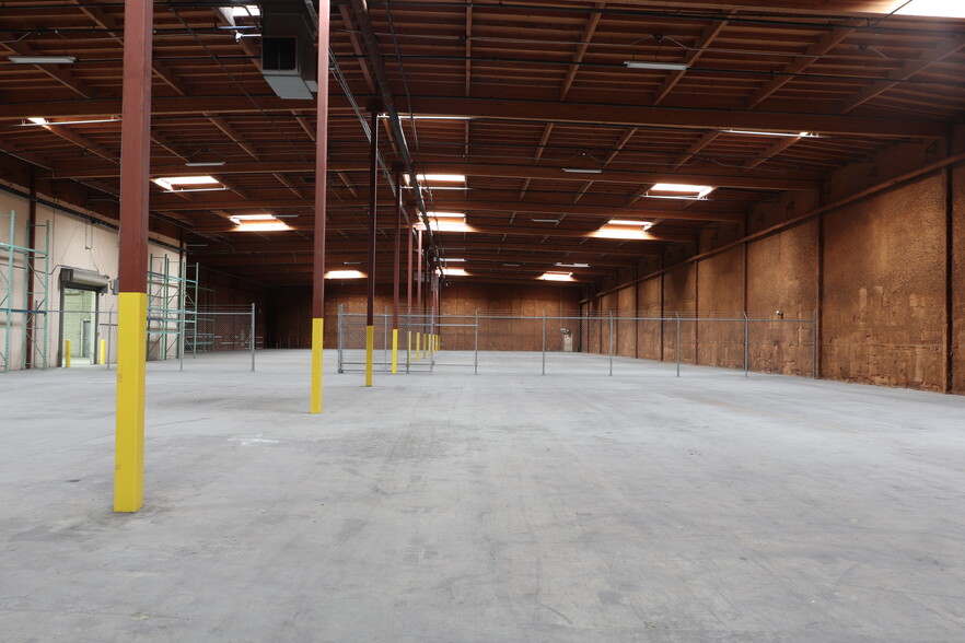 More Photos Of 1931 G St, Fresno Warehouse For Sale