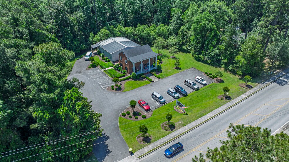 More Photos Of 423 Village Rd, Shallotte General Retail For Sale