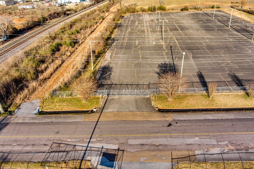 More Photos Of 2111 Redfern Dr, Athens Land For Lease