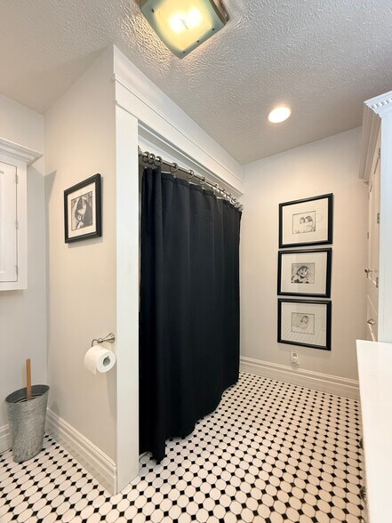 More Photos Of 2 Ash St E, Three Oaks General Retail For Sale