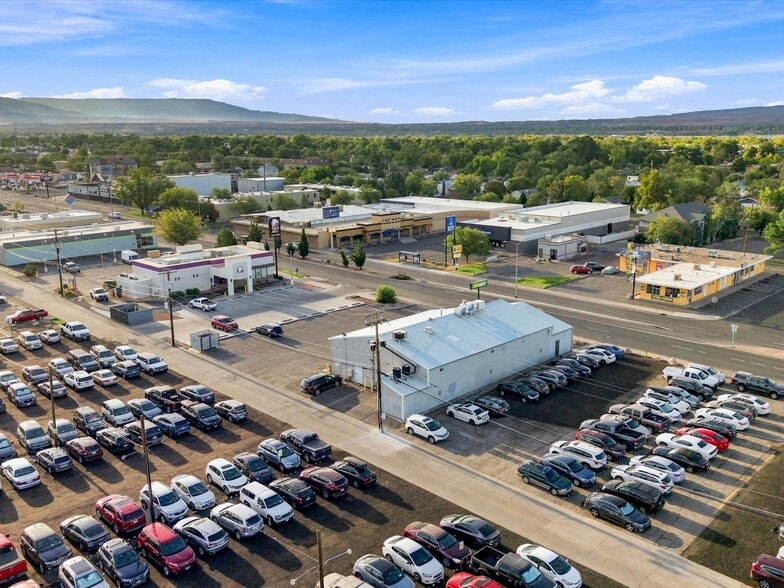 More Photos Of 810 North Ave, Grand Junction Freestanding For Sale