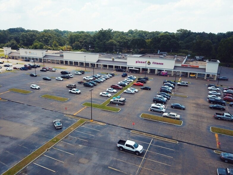 More Photos Of 9620 Florida Blvd, Baton Rouge General Retail For Sale