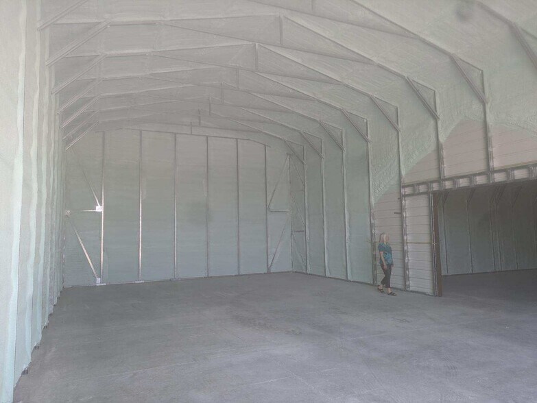 More Photos Of 8089 Wagon Wheel Dr, Lake Havasu City Warehouse For Sale