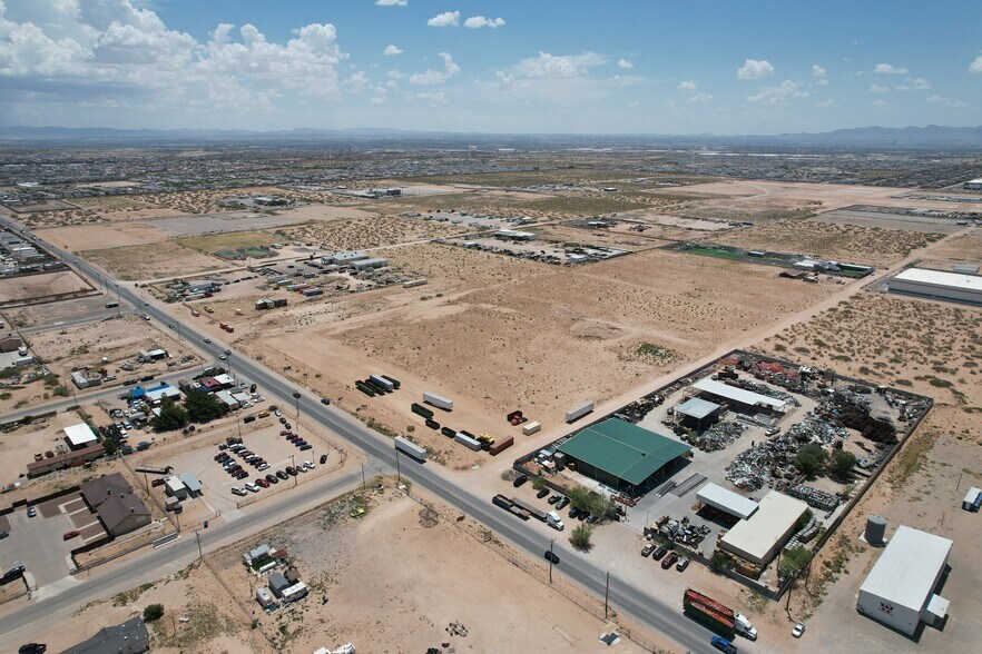 More Photos Of 1301 Berryville, El Paso Land For Sale