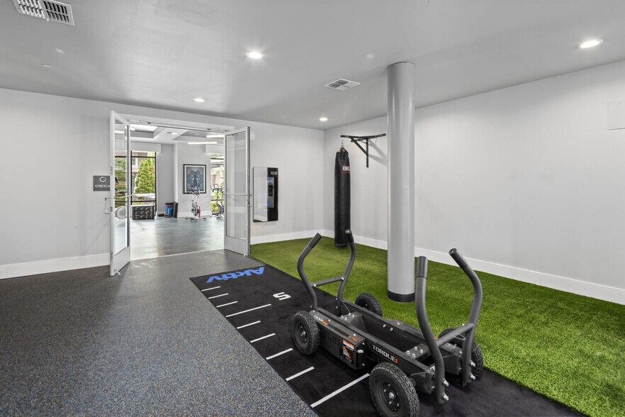 More Photos Of 810 9th St, Durham Apartments For Lease