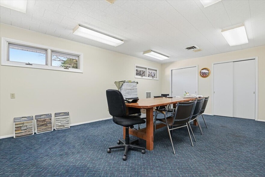 More Photos Of 647 Route 739, Lords Valley Office For Sale