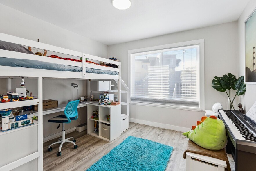 More Photos Of 150 Josiah Ave, San Francisco Apartments For Sale