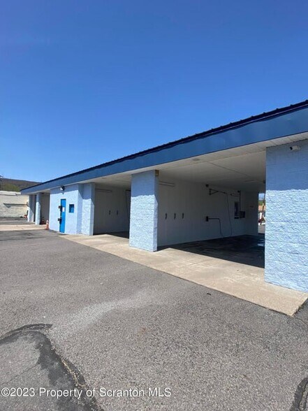 More Photos Of 2125 Washburn St, Scranton Carwash For Sale