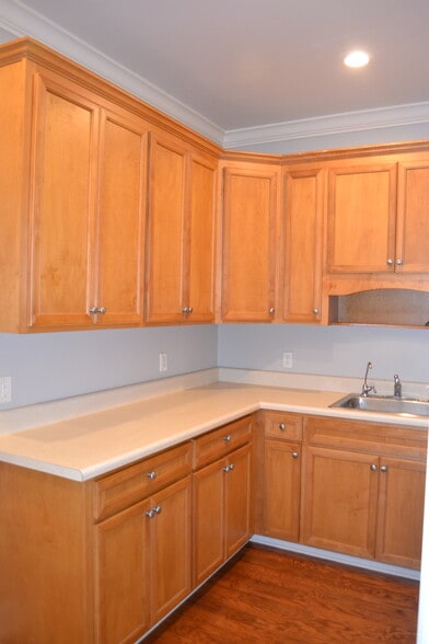 More Photos Of 2418 Mill Creek Ln, Tallahassee Office For Lease