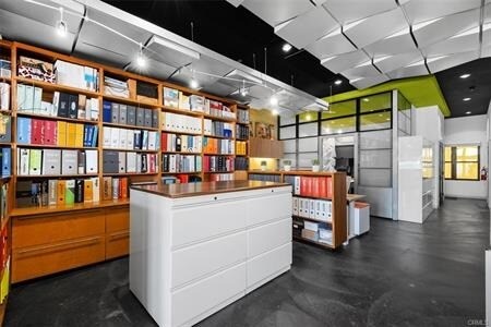 More Photos Of 123 Richmond St, El Segundo Storefront Retail Residential For Lease