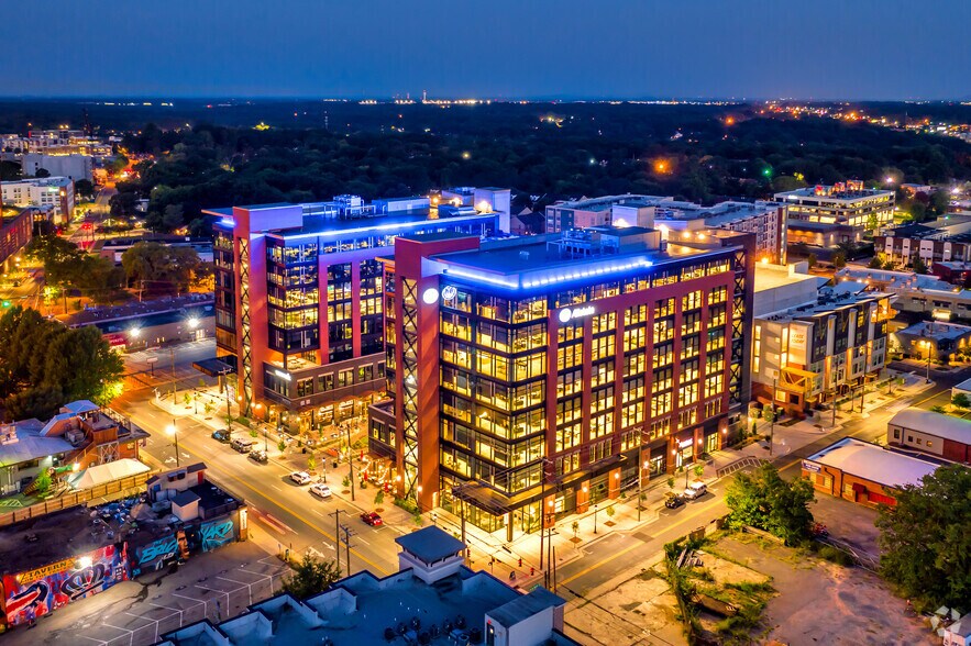 More Photos Of 1422 S Tryon St, Charlotte Coworking Space