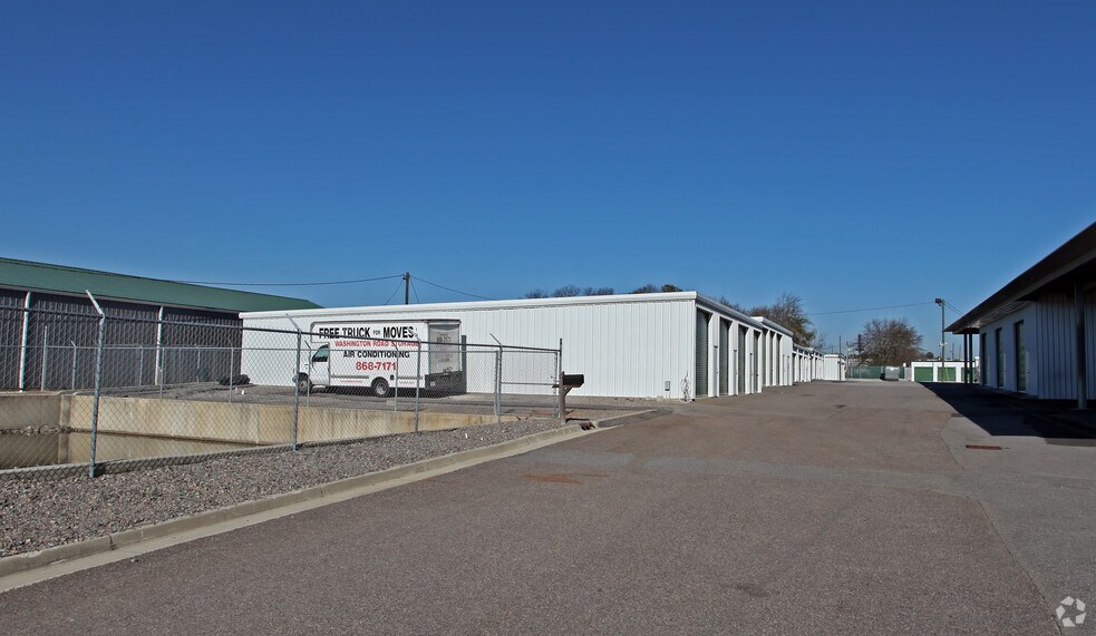 More Photos Of 3700 Washington Rd, Augusta Self Storage For Lease