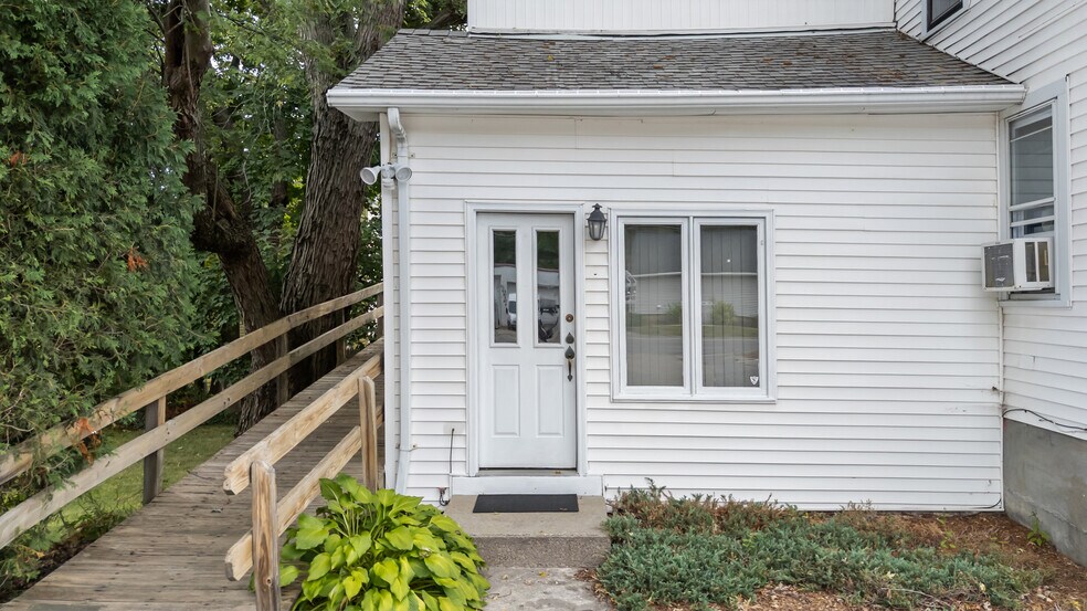 More Photos Of 287 W Boylston St, West Boylston Office For Sale