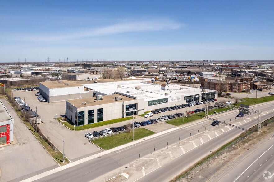 More Photos Of 3695 Aut des Laurentides (A-15) Desste E, Laval Manufacturing For Lease