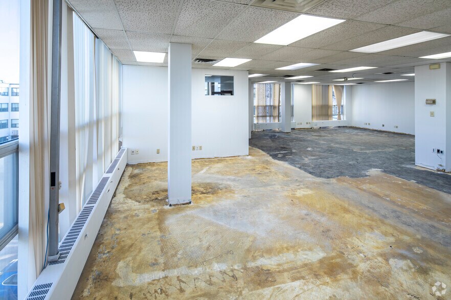 More Photos Of 2171 Avenue Rd, Toronto Office For Lease