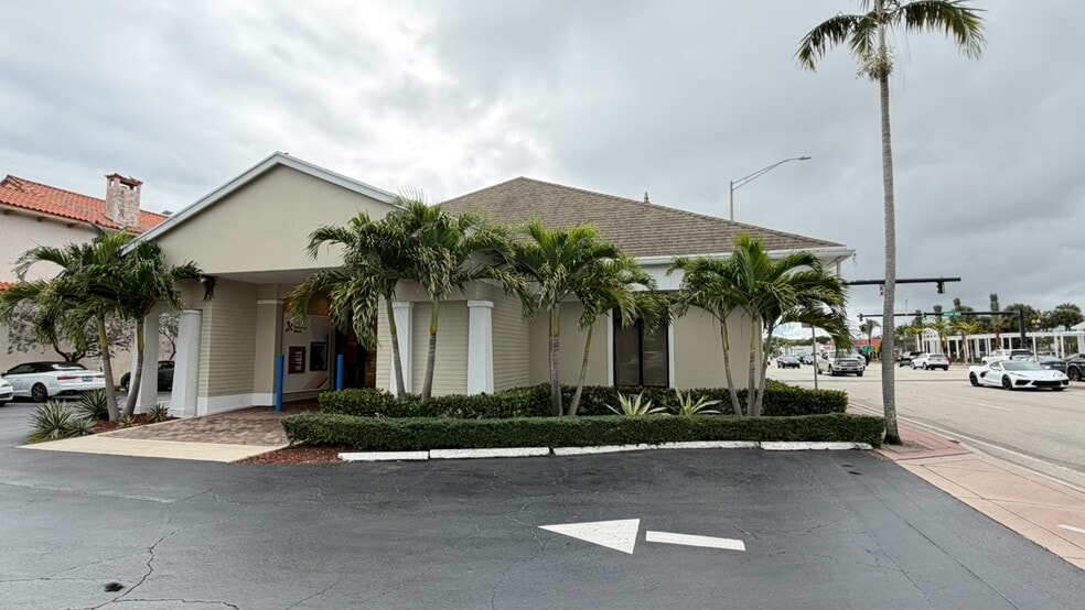 More Photos Of 10 N Federal Hwy, Pompano Beach Freestanding For Lease
