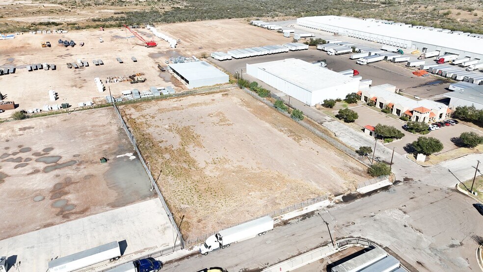 More Photos Of 1126 Black Diamond St, Laredo Land For Sale