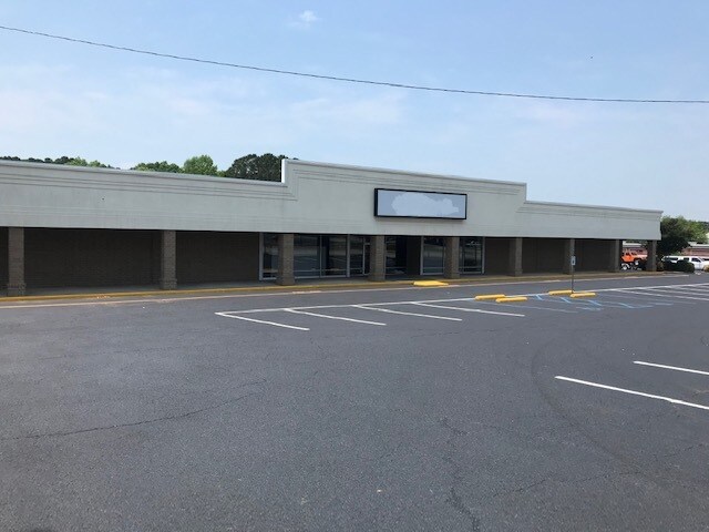 More Photos Of 1405 Bypass 72 NE, Greenwood Storefront Retail Office For Sale