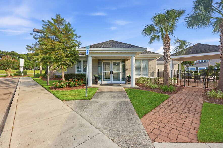 More Photos Of 9250 Highway 17 Byp, Murrells Inlet Office For Sale