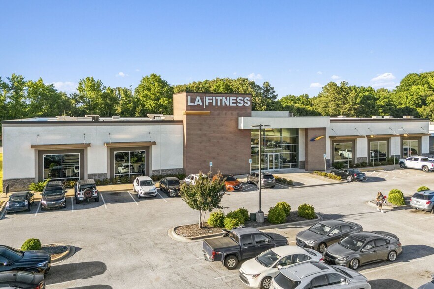 More Photos Of 6050 Stage Rd, Bartlett Health Club For Sale