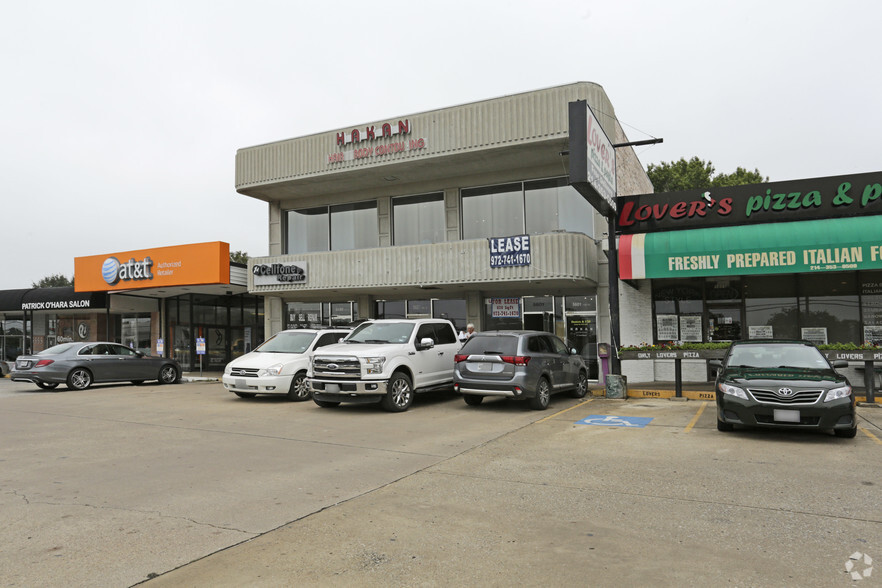 Primary Photo Of 5601 W Lovers Ln, Dallas Storefront For Lease