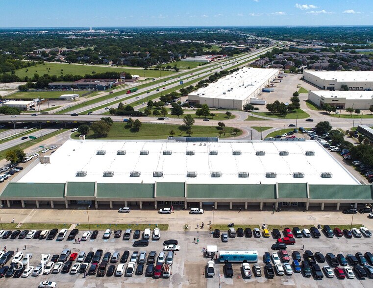 More Photos Of 2323 Big Town Blvd, Mesquite Freestanding For Lease