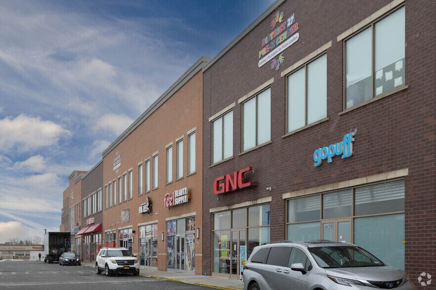 More Photos Of 7804 S Conduit Ave, Howard Beach, Howard Beach Storefront For Lease