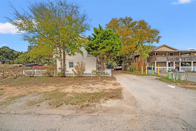 More Photos Of 304 1st Ave N, Myrtle Beach Apartments For Sale
