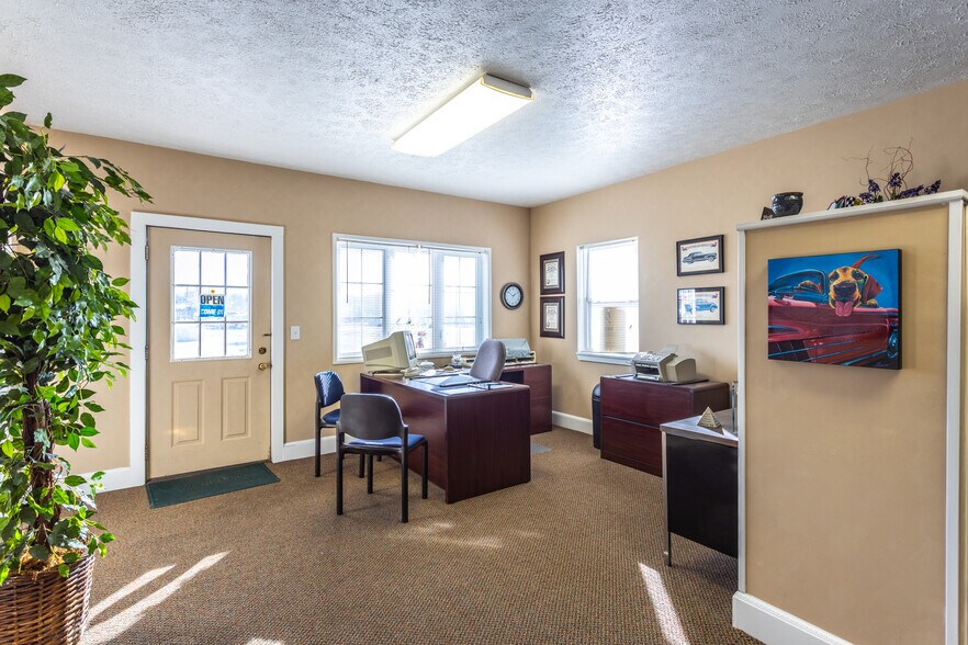 More Photos Of , Delphi Unknown For Sale