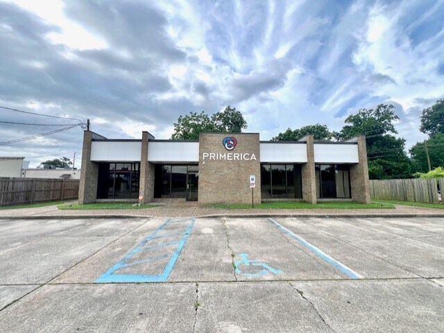 Primary Photo Of 1707 Shannon St, Monroe Medical For Lease