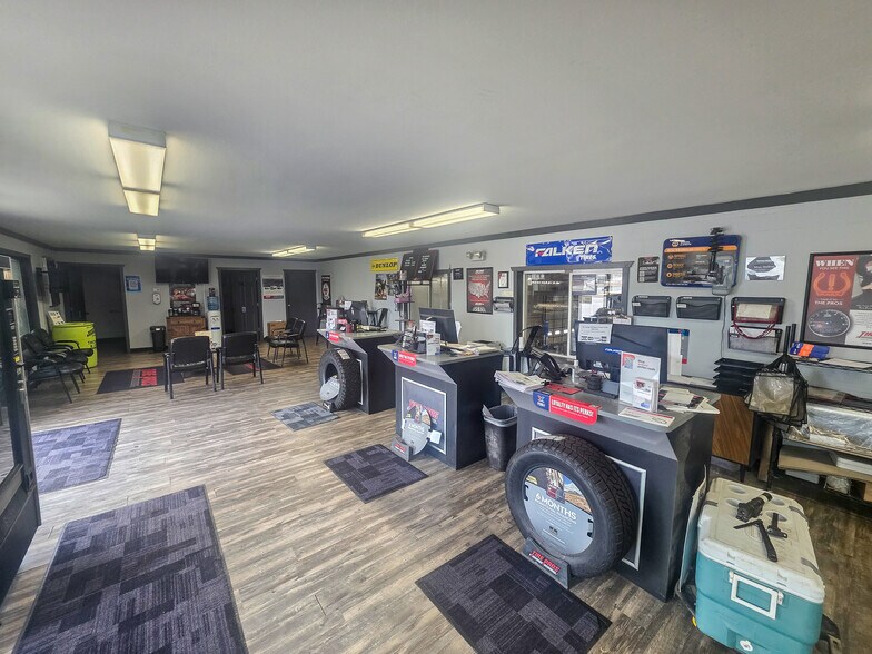 More Photos Of 1811 Deadwood Ave, Rapid City Service For Sale