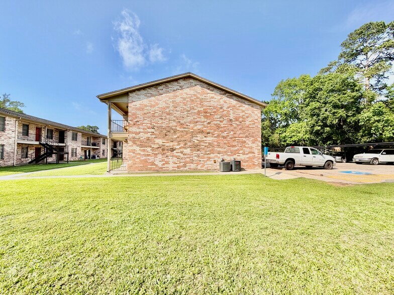 More Photos Of 5520-5530 Concord Rd, Beaumont Apartments For Sale
