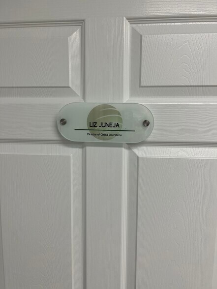 More Photos Of 1104 Kyle Wood Ln, Brandon Medical For Sale