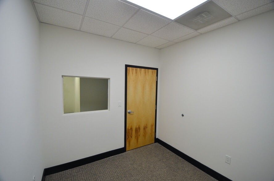 More Photos Of 1315 S Main St, Winston-Salem Medical For Lease
