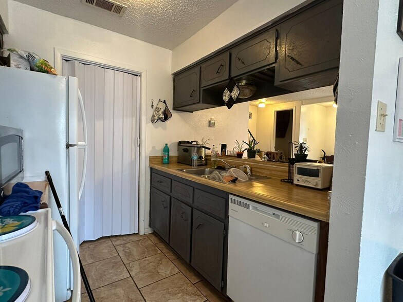 More Photos Of 1110 Covey Ln, Killeen Apartments For Sale