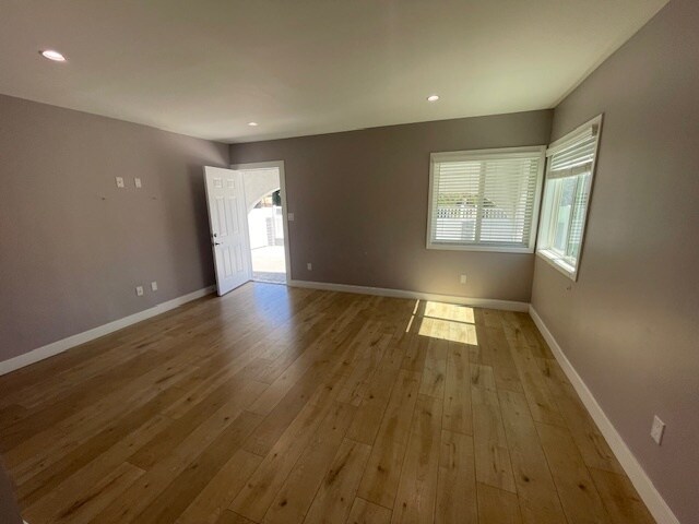 More Photos Of 10802 Crockett St, Sun Valley Apartments For Sale