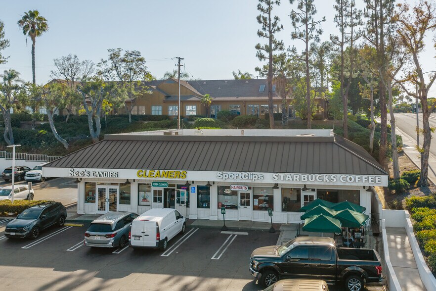 More Photos Of 17474-17580 Yorba Linda Blvd, Yorba Linda Unknown For Lease