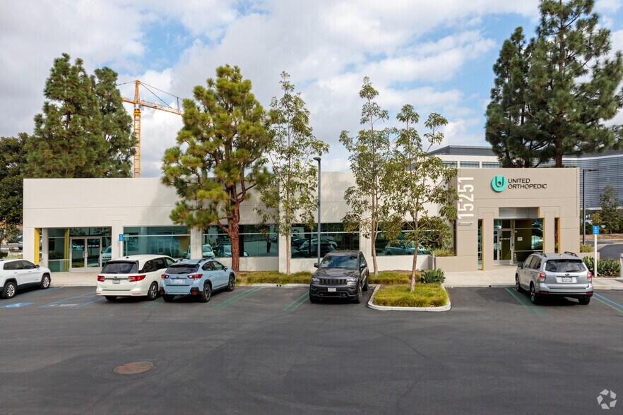 Primary Photo Of 15251 Alton Pky, Irvine Research And Development For Lease