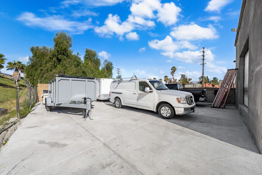 More Photos Of 701 Texas St, Redlands Office For Sale