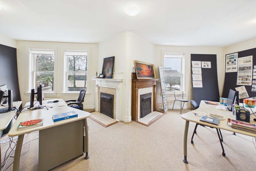 More Photos Of 1601 E John St, Seattle Religious Facility For Sale