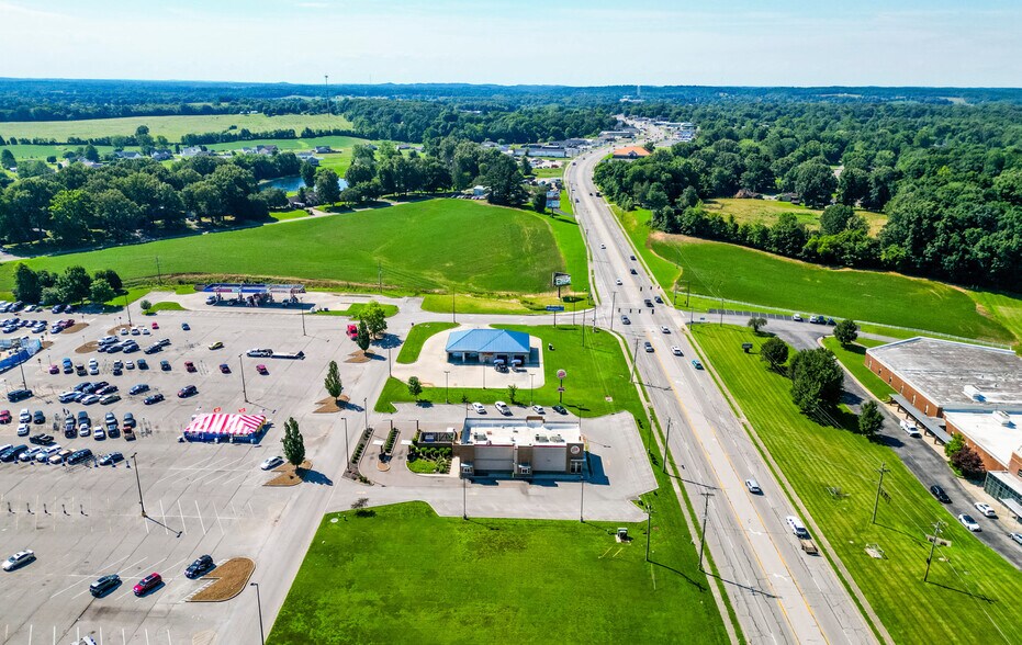 More Photos Of 1697 N Main St, Beaver Dam General Retail For Sale