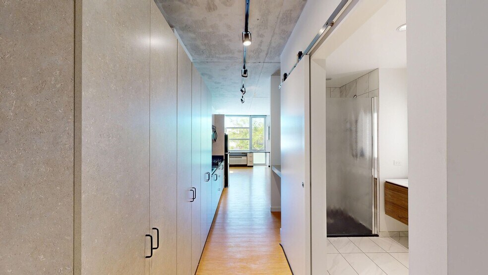 More Photos Of 1519 N Fremont St, Chicago Apartments For Lease