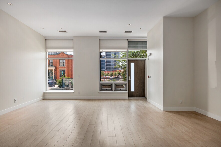 More Photos Of 1130 3 St SE, Calgary Flex For Sale