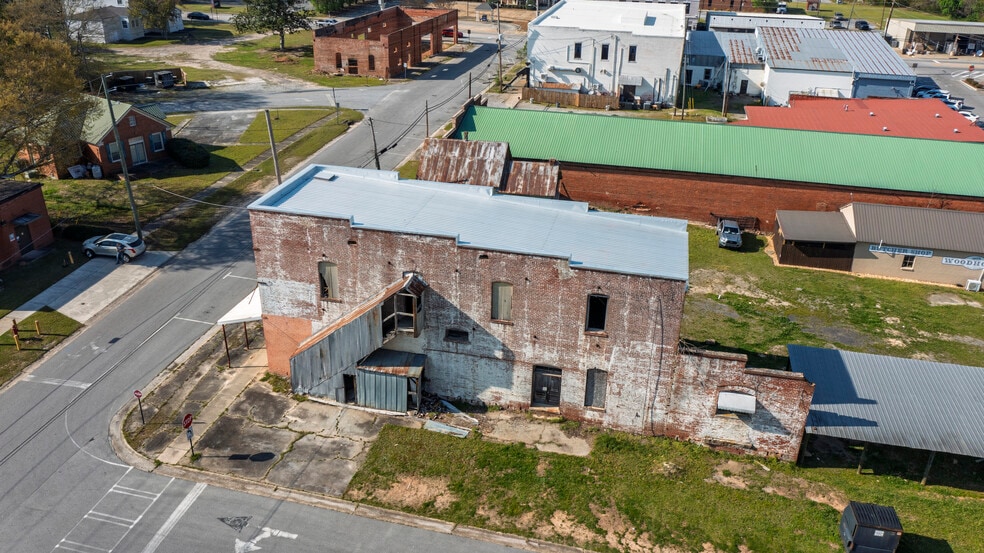 Primary Photo Of 82 Dromedary Street st, Woodbury Flex For Sale