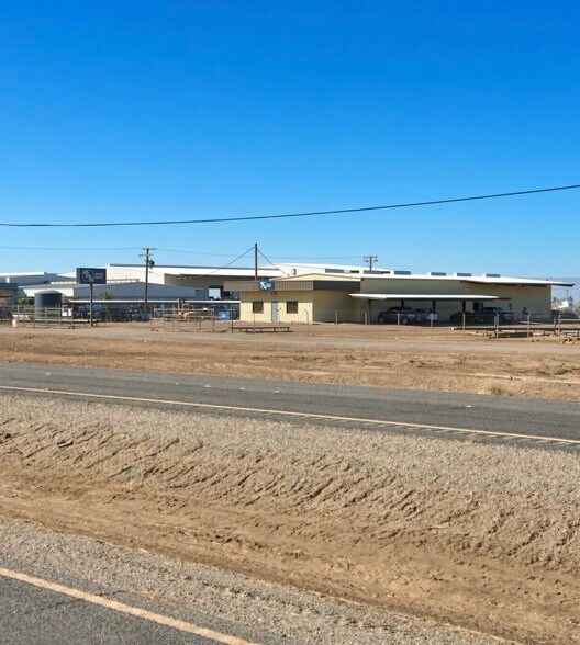 Primary Photo Of 3303 US HWY 86, Imperial Warehouse For Lease