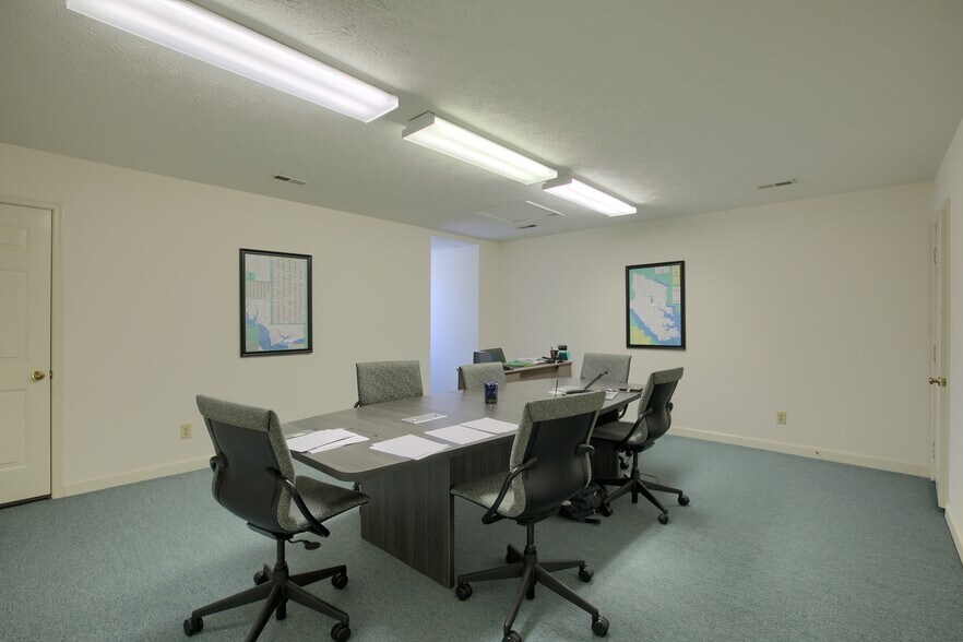 More Photos Of 7188-7196 Chapman Dr, Hayes Office For Sale