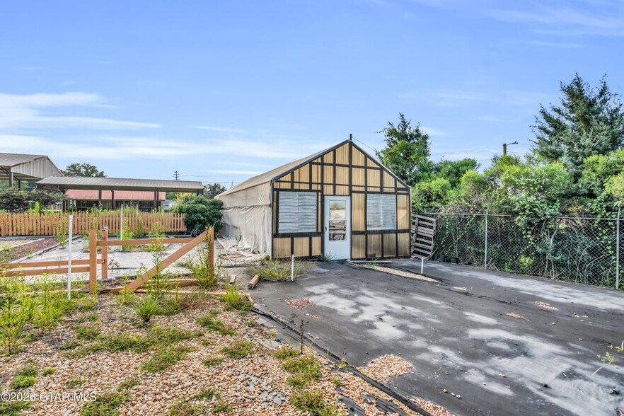 More Photos Of 8266 Highway 45 Alt N, West Point Garden Center For Sale
