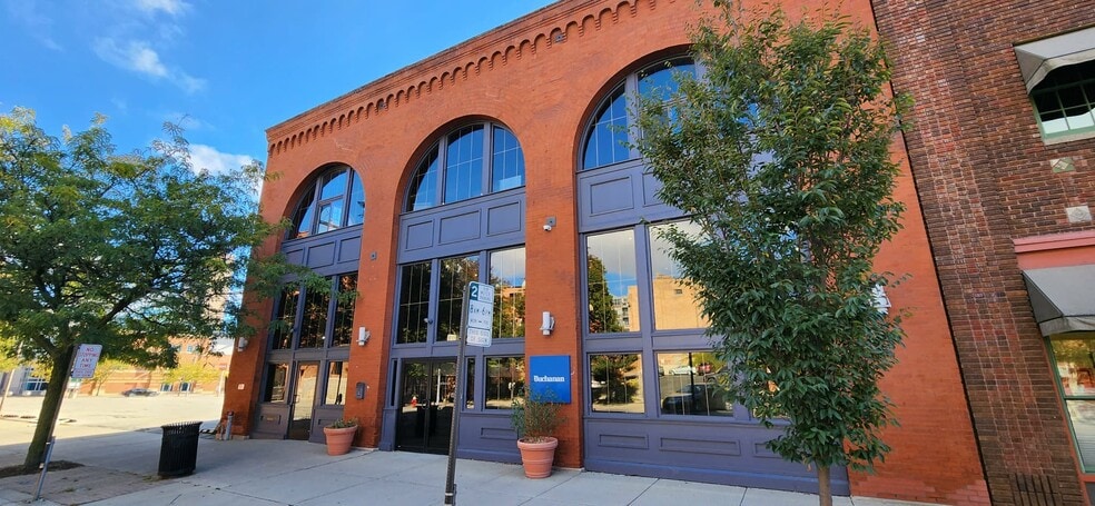 Primary Photo Of 25 S Huron St, Toledo Office For Lease